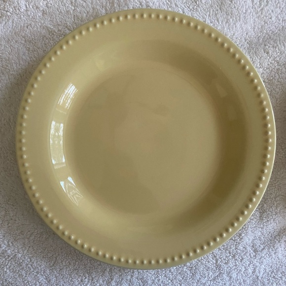 Pottery Barn Emma Yellow Dinner Plate set of 4 - Picture 5 of 16